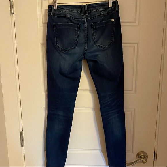 ❤️BEBE❤️ Size 27 Heartbreaker Skinny Jeans - Picture 3 of 5